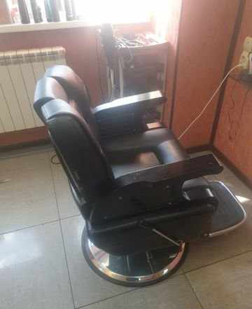 Кресла парикмахерские