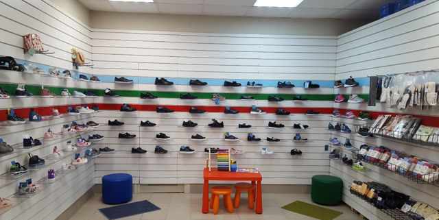 Продажа остатков детской обуви