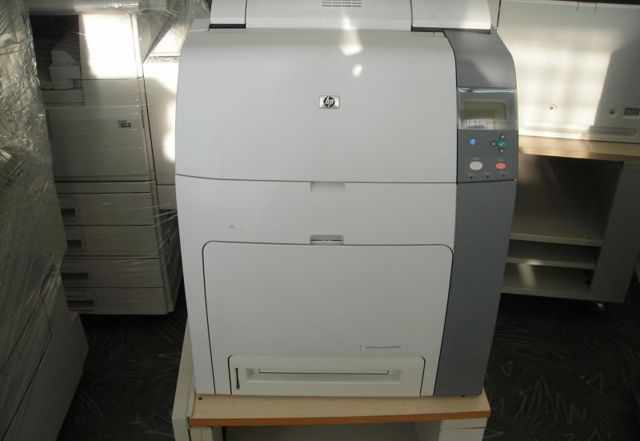 Цветной принтер HP Color LaserJet 4700
