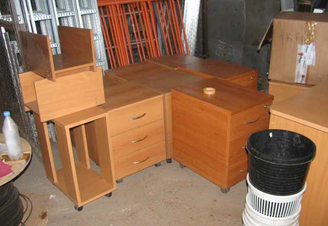 Мебель, оборудование, компьютеры, принтеры - б/у