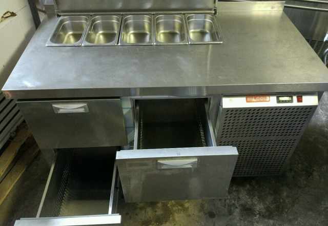Холодильный стол hicold SL1-22GN (1/3) 140х70 бу