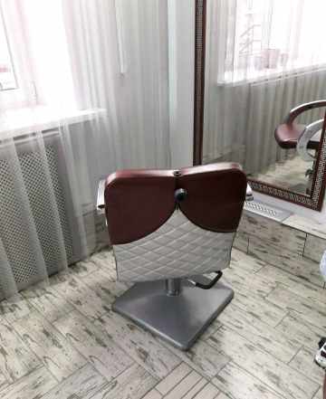 Кресло парикмахерское (новое)