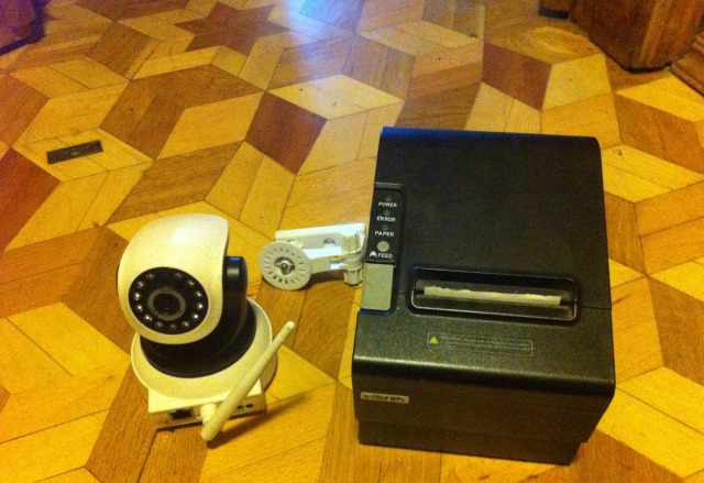  принтер чеков и камеру видеонаблюдения