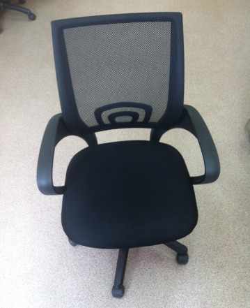 Кресло (стул офисный), Дэфо Сприн