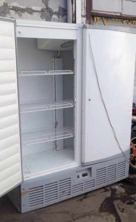 Холодильный шкаф R1400M