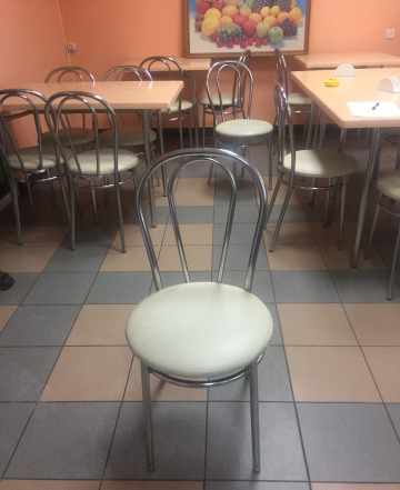 Столы и стулья для кафе б/у