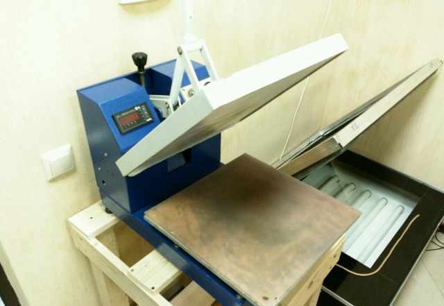 Карусельный станок для шелкографии