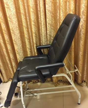  педикюрного кресла