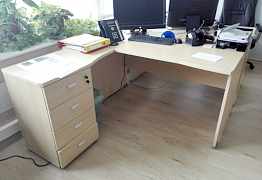 Мебель для кабинетов в офисе