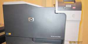 Принтер HP CP 5225