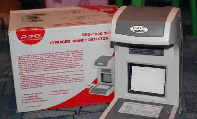 Инфракрасный детектор банкнот