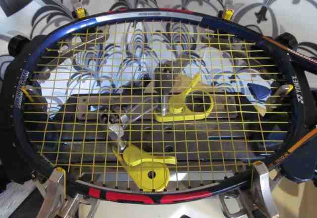 Теннисный станок для перетяжки струн