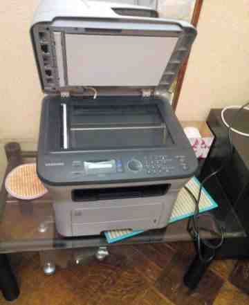 Мфу принтер сканер Samsung SCX-4824FN