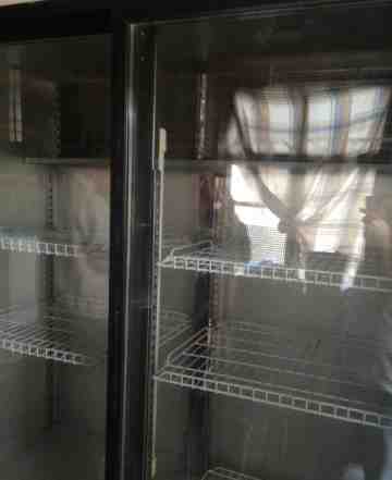 Холодильный шкаф Версия