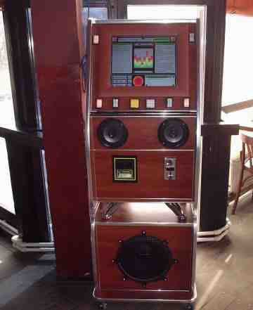 Музыкальный автомат кнопочный с караоке