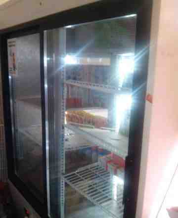 Шкаф купе холодильный Стекло с двух сторон