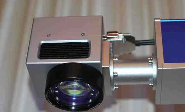 Лазерный гравер, волоконный лазер 30Вт в Наличии
