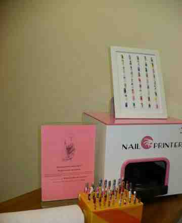 Принтер для печати на ногтях рук и цветах