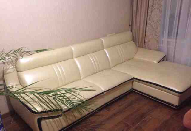 Новый диван из натуральной кожи