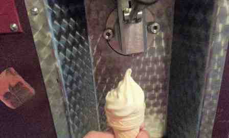 Фризер для мороженого мощный 2.1 квт обмен на авто