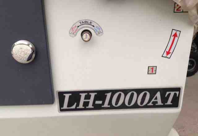 Фрезерно-копировальный станок LH-1000AT