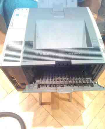 Принтер HP LaserJet 2420n