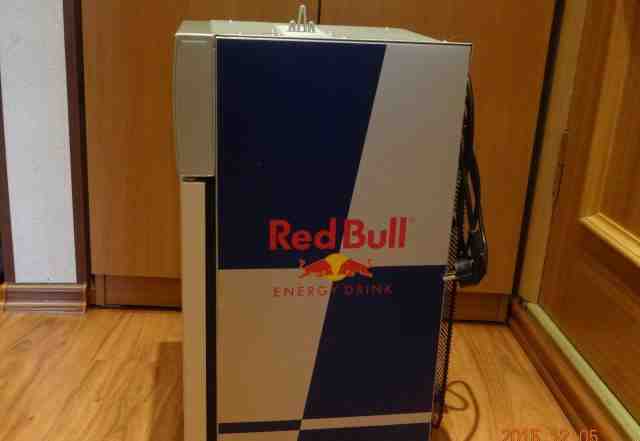 Мини холодильник Red Bull