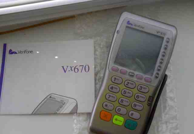 Беспроводной платежный POS-терминал VeriFone Vx670