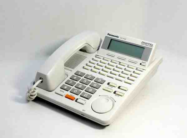 Системный телефон Panasonic KX-T7433