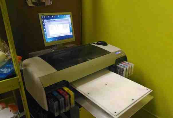 Текстильный принтер для печати на футболках