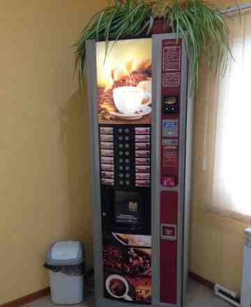  Кофейный автомат Unicum Rosso