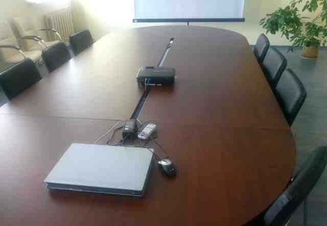  офисный стол для переговоров