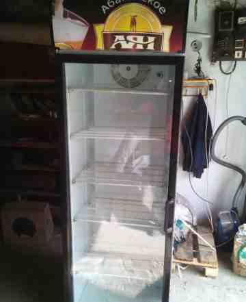 Холодильная витрина бирюса