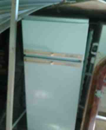  холодильники и морозильные витрины