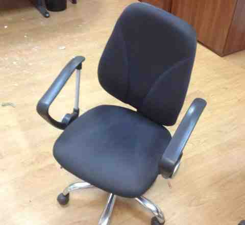  стулья/кресла для офиса