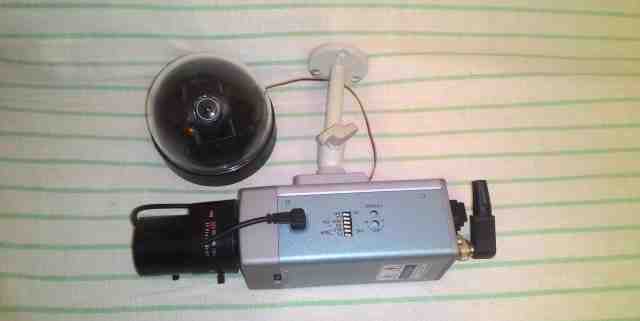 Камера видеонаблюдения EverFocus EQ-150 + бонус