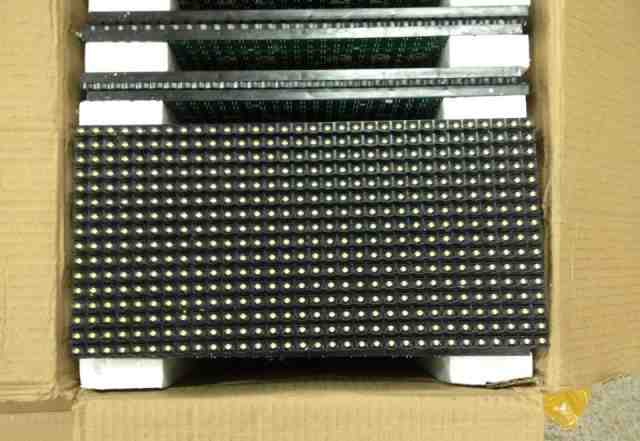 LED модуль 32х16 P10 белый