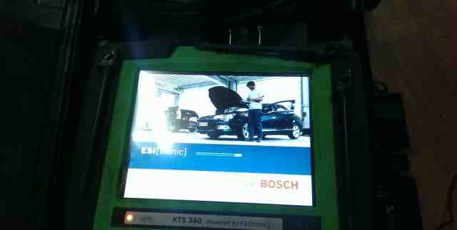 Диагностический сканер-тестер Bosch KTS-340