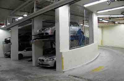 Двухуровневая механическая парковка