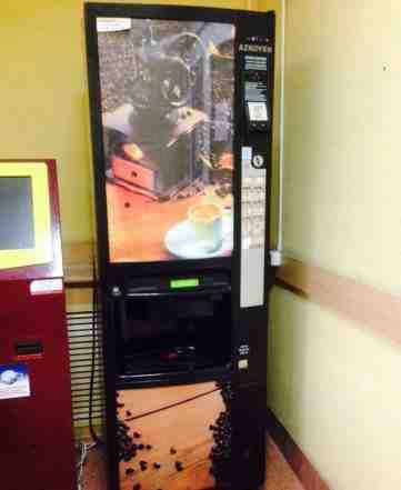 Кофейный автомат Azcoyen Venetto 10