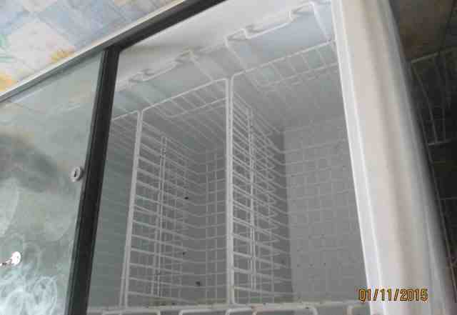 Холодильник, камера морозильная и хлебная витрина