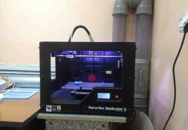 3d принтер Makerbot Replicator 2