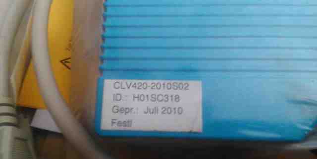Сканер штрих кодов бесконтактный sick CLV420-2010S