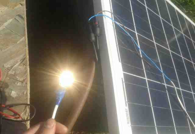 Солнечная батарея / солнечная панель