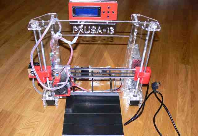 3D принтер Prusa i3 - новый, плюс пластик 1кг
