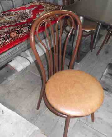 столов и стульев в г. Нерюнгри