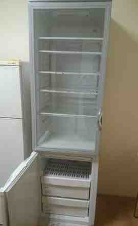 Холодильник витрина с морозилкой