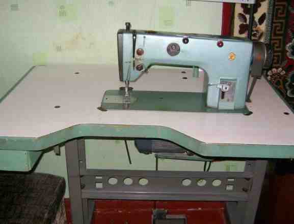 Промышленная швейная машина Орша класса 1022М