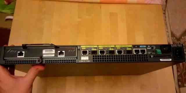 Cisco 7301 + PA-2FE-TX