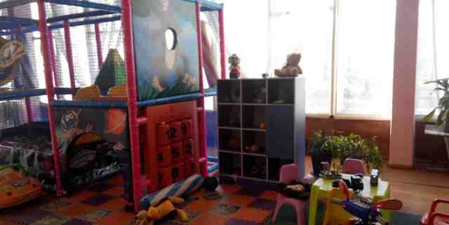 Игровой лабиринт (детская игровая комната)